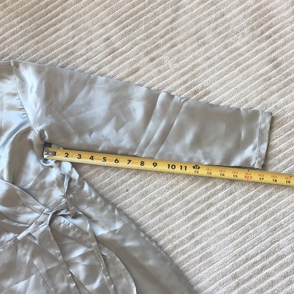 Silk wrap dress - Picture 6 of 8